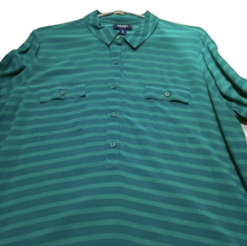 Old Navy Striped Green On Green Button-Down Shirt Relaxed Fit Womens XLarge - Picture 4 of 8